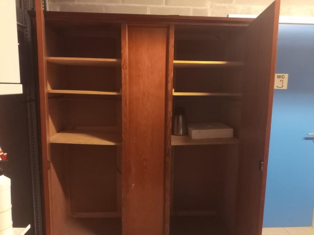 kast, Huis en Inrichting, Kasten | Kleerkasten, Ophalen, Met plank(en), Gebruikt, 200 cm of meer