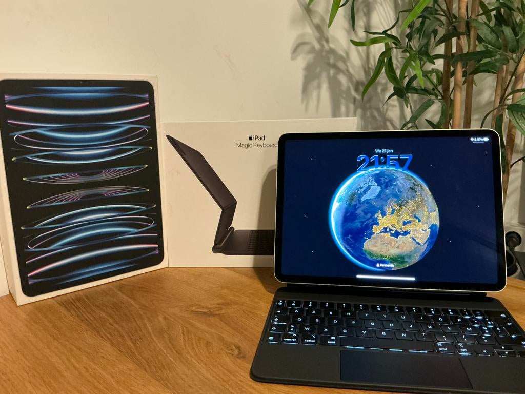 Ruil/Koop Ipad Pro M2 11 inch + Magic Keyboard | Topstaat!, Ophalen, 11 inch, Zo goed als nieuw, Apple iPad Pro