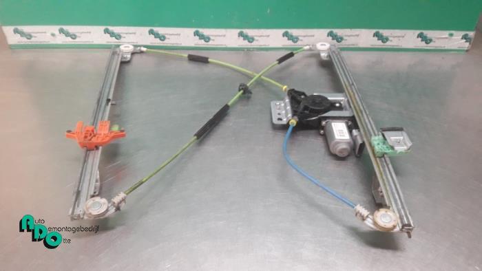 Mécanique vitre 2portes avant droite d'un Peugeot Expert (E, Autos : Pièces & Accessoires, Vitres & Accessoires, -, 3 mois de garantie