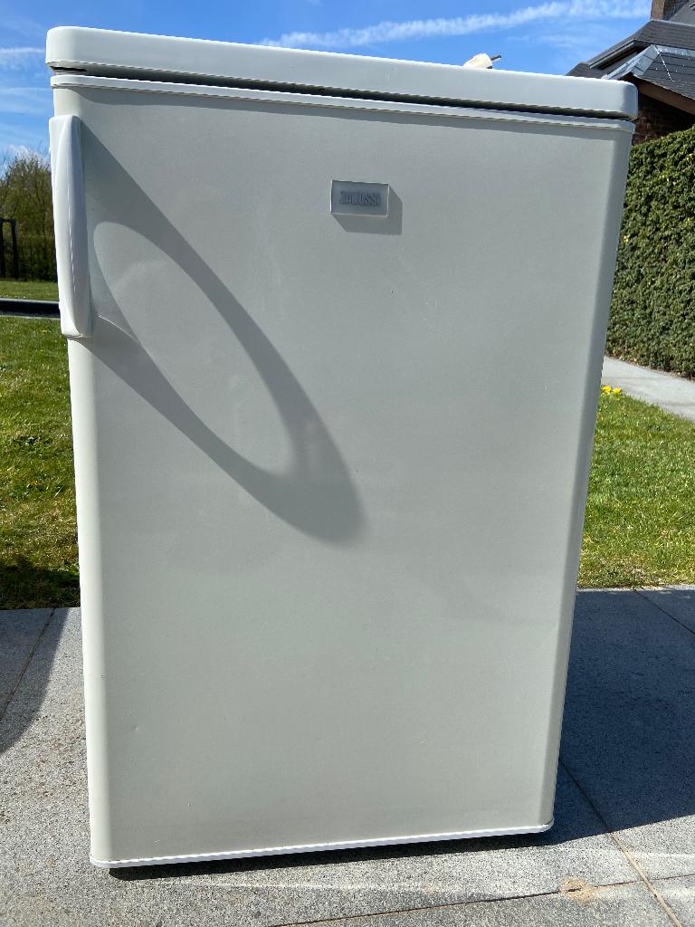 Frigo, Electroménager, Sans bac à congélation, Enlèvement, Utilisé, 45 à 60 cm