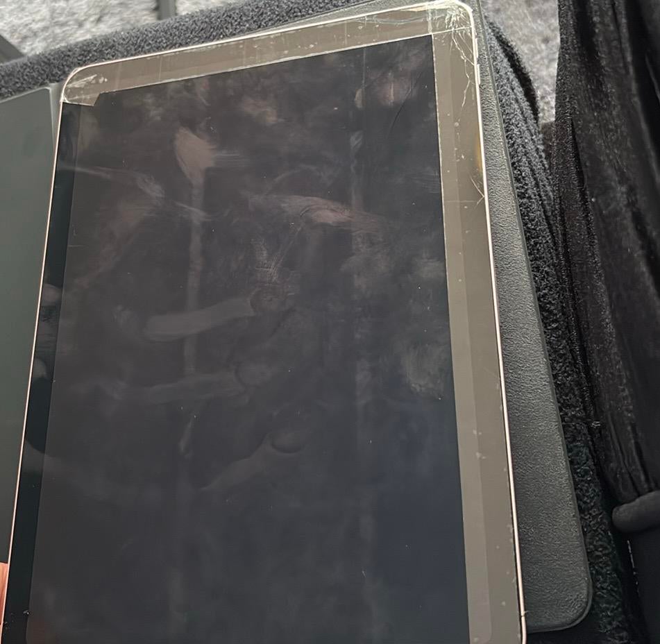 Ipad gezocht defect/kapot/onderdelen, Computers en Software, Ophalen, Zo goed als nieuw