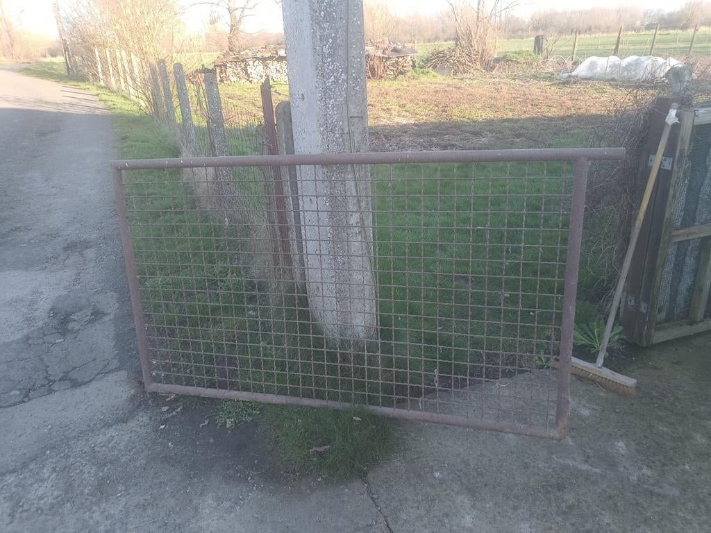 Sterk oud ijzeren hek / 1,82 m x 1,05 m, Tuin en Terras, Ophalen