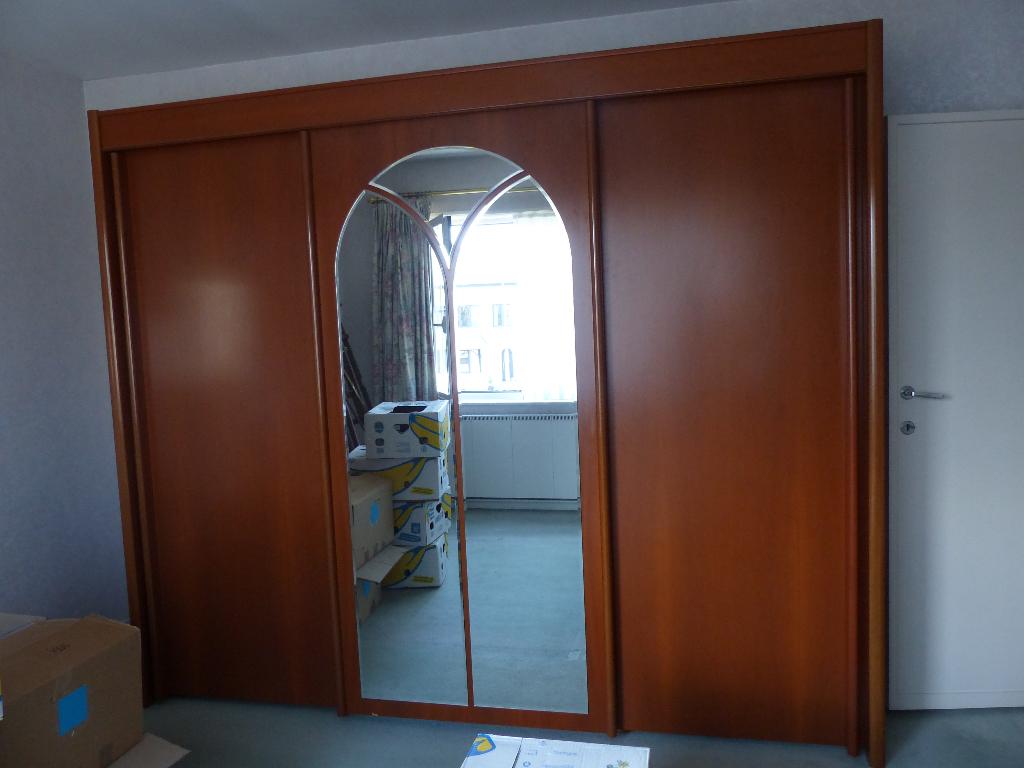 Slaapkamer kast met schuifdeuren (evtl met extra kastje), Ophalen, Met deur(en), 200 cm of meer, 200 cm of meer