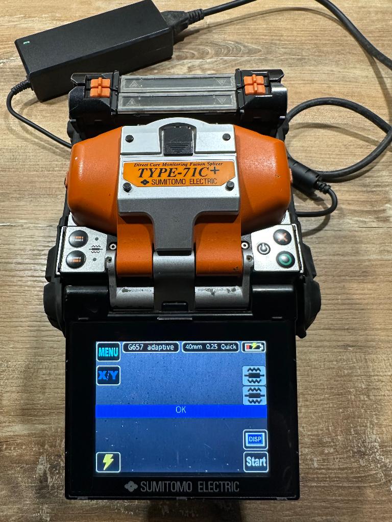 Soudeuse Sumitomo 71C+, Doe-het-zelf en Bouw, Ophalen, Gebruikt