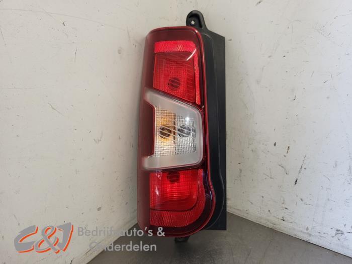 Achterlicht links van een Peugeot Partner, Auto-onderdelen, Gebruikt, -, -, Ophalen of Verzenden