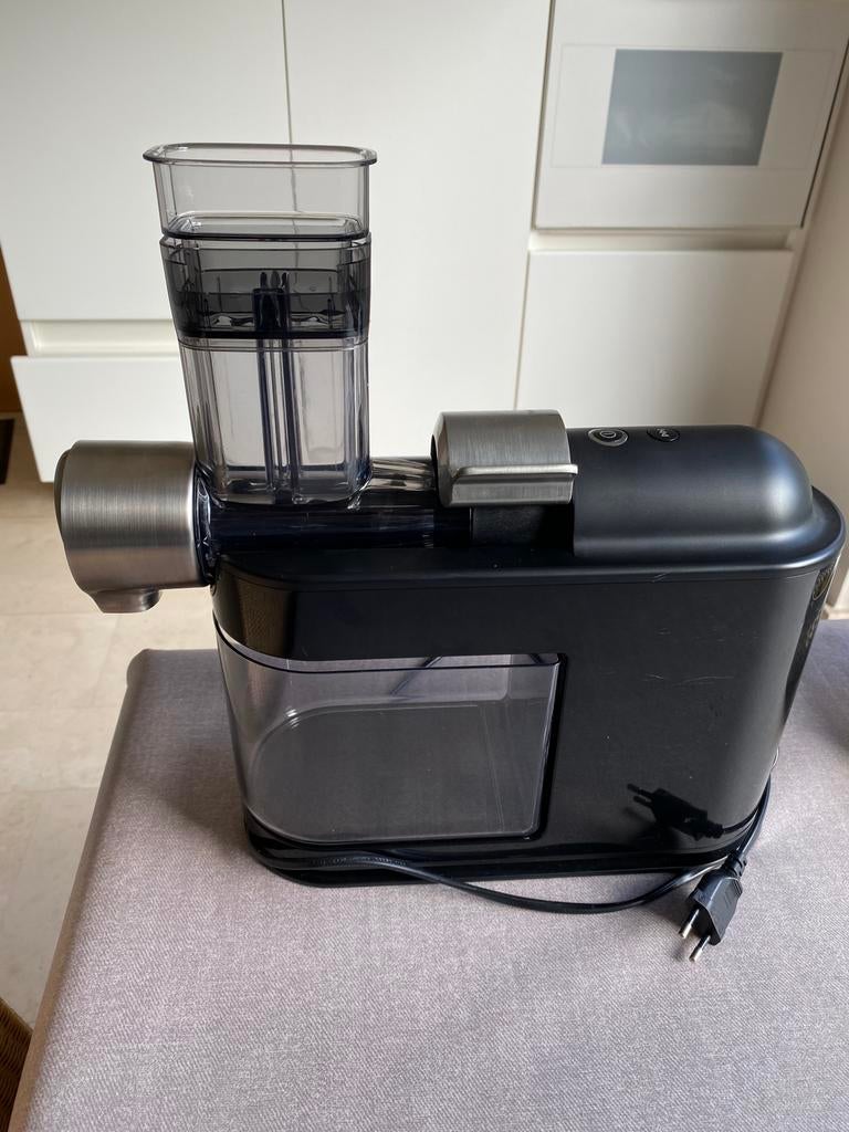 Slow juicer Philips, Electroménager, Extracteurs de jus, Enlèvement, Comme neuf