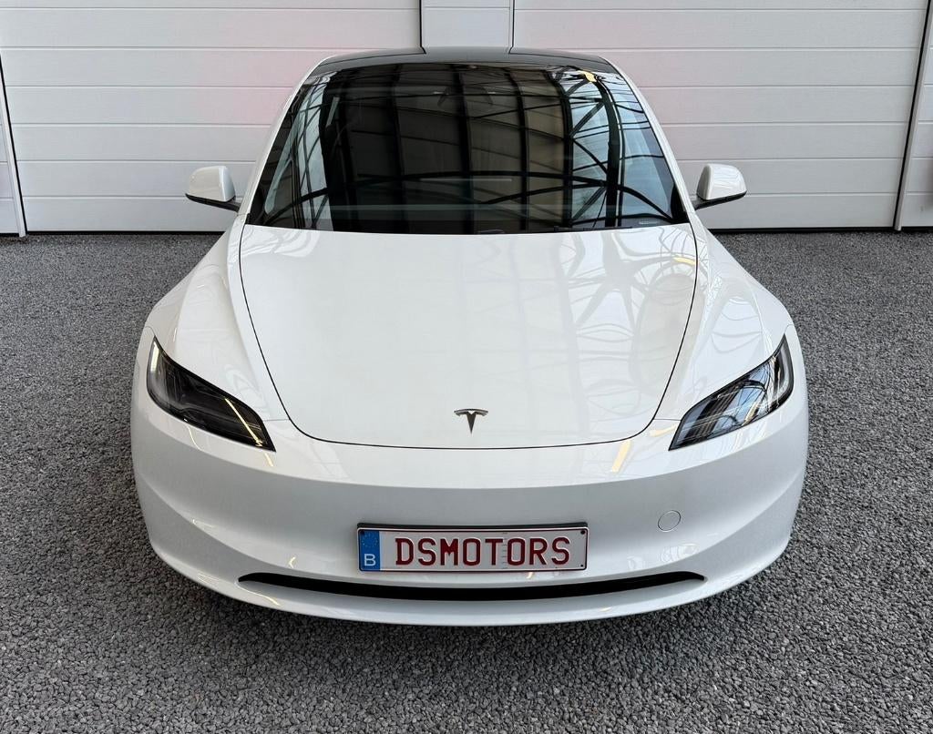 Tesla Model 3 RWD | Nieuwe banden | Matzwarte wielcovers, Automaat, 4 deurs, 208 kW, https://public.car-pass.be/vhr/58f3e6d3-93d3-4110-9647-a7ae2020dcb2
