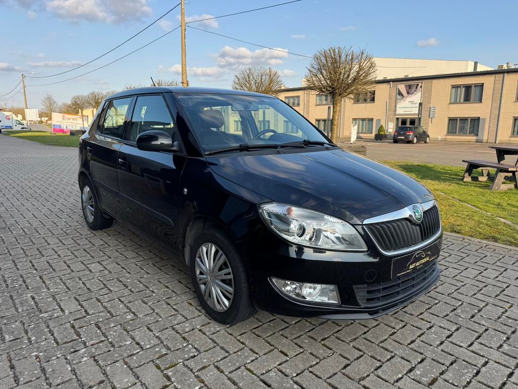 Skoda fabia 1.2 benzine 2012  euro 5 gekeurd, Auto's, Skoda, Particulier, Te koop, Fabia, ABS, Airbags, Airconditioning, Bluetooth