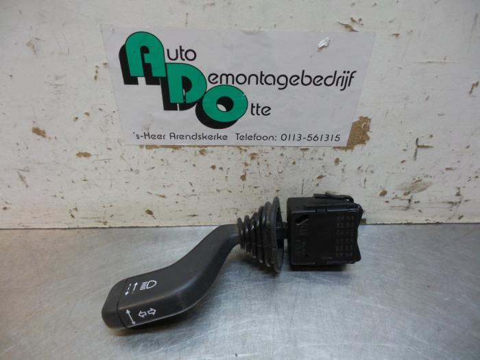 Richtingaanwijzer Schakelaar van een Opel Corsa (Corsa C 00-, Auto-onderdelen, Gebruikt, -, -, Opel