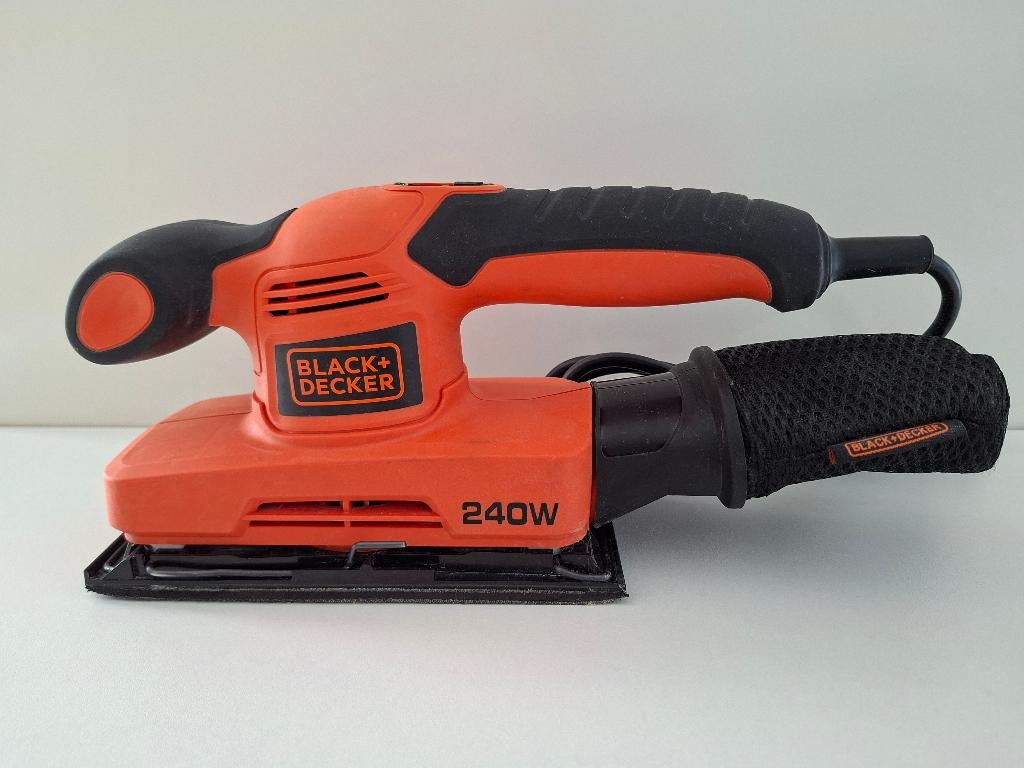 BLACK+DECKER KA320E schuurmachine, Bricolage & Construction, Outillage | Ponceuses, Enlèvement, Comme neuf, Moins de 600 watts