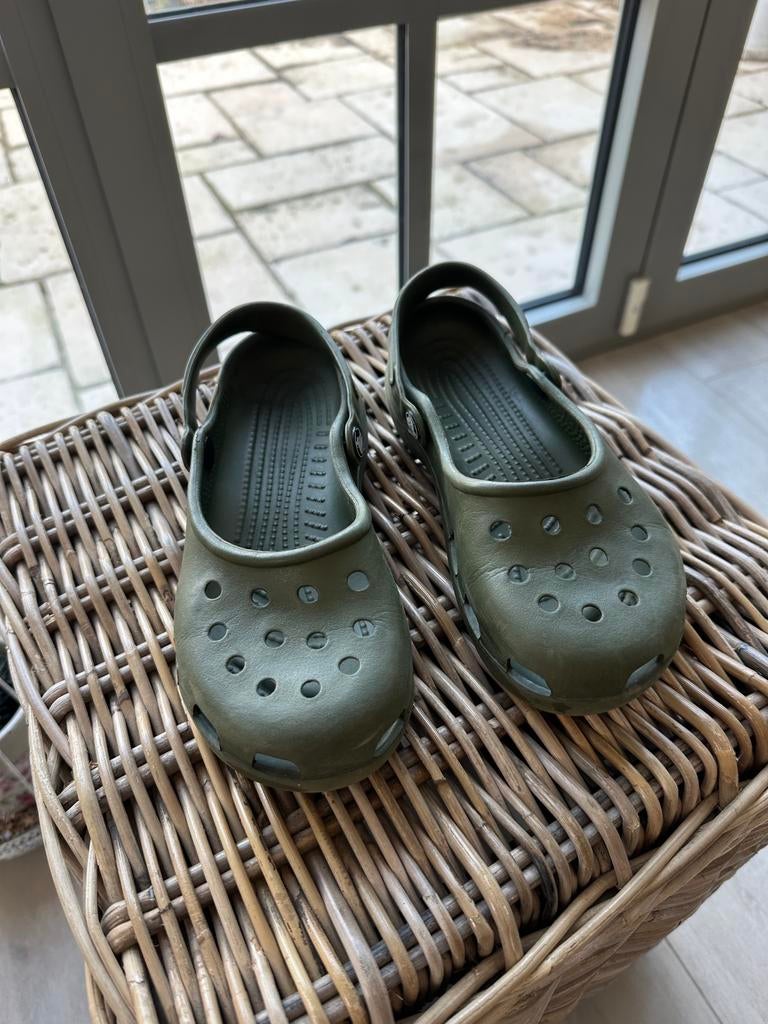 Ballerines Crocs Mary-Jane kaki, Vêtements | Femmes, Enlèvement ou Envoi, Comme neuf, Vert, Sandales et Mûles