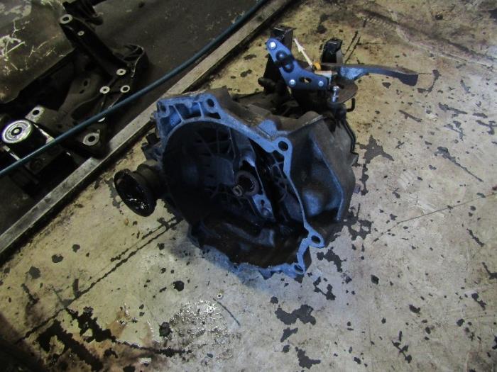 Boîte de vitesse d'un Volkswagen Fox, Volkswagen, -, 3 mois de garantie, Utilisé