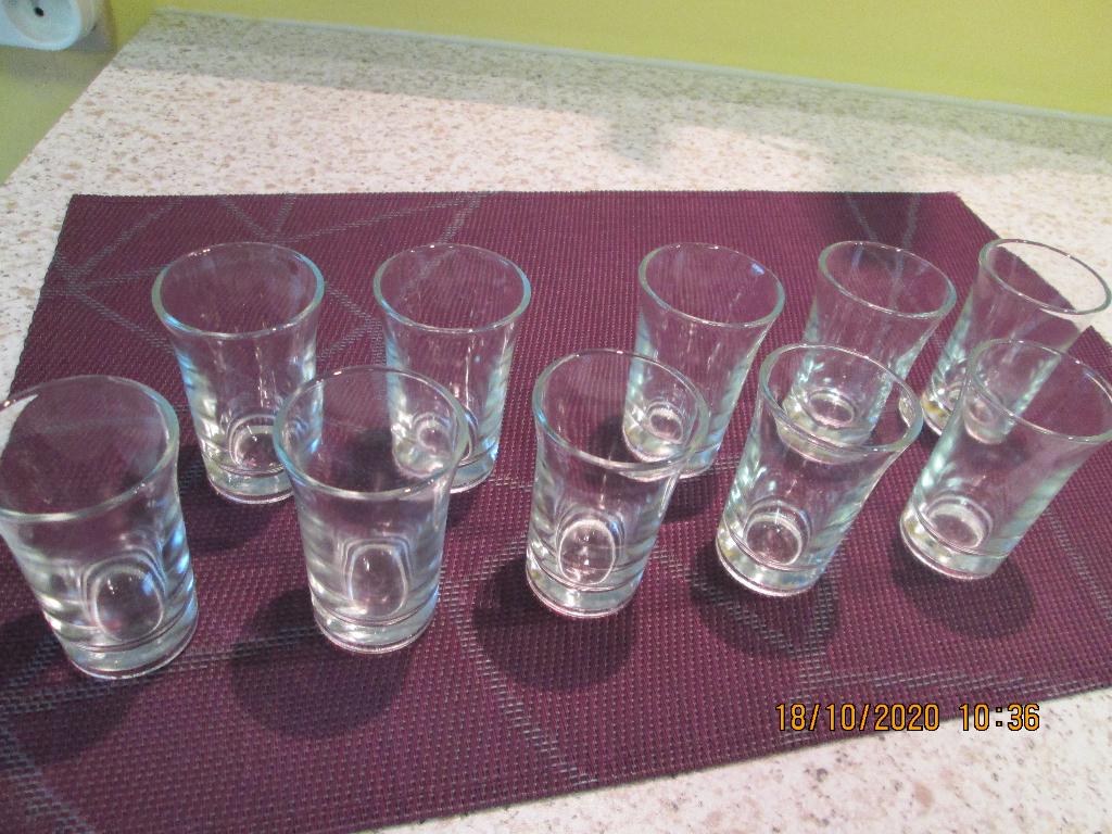 Verres (10) à shot ou verrines (10) apéritives en verre., Enlèvement, Neuf, Verres et Verres à shot