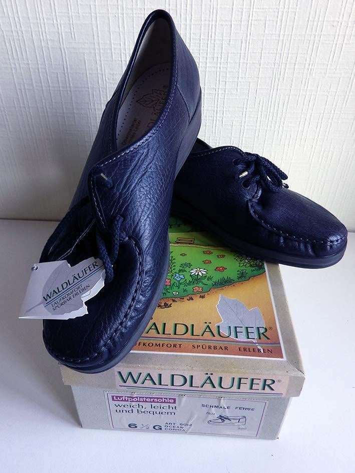 Damesschoenen: M 39,5, Ophalen, Nieuw, Wandelschoenen