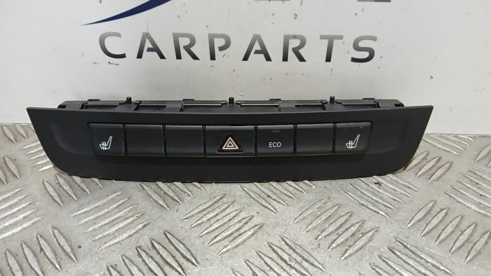 Commutateur éclairage d'urgence d'un Mercedes B-Klasse, 3 mois de garantie, Utilisé, -, -