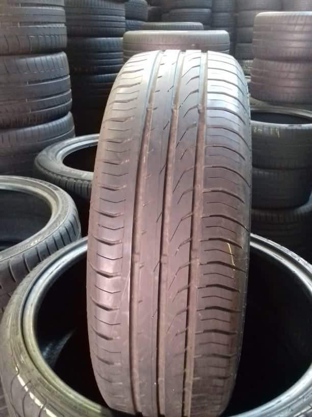 17565r14 175/65/14 175 65 14 dunlop Bridgestone avec montag, Enlèvement ou Envoi