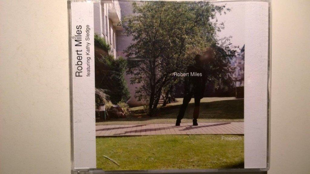 Robert Miles Featuring Kathy Sledge - Freedom, CD & DVD, CD Singles, 1 single, Enlèvement ou Envoi, Pop, Maxi-single