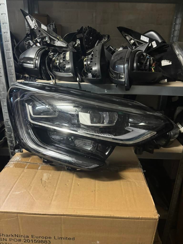 Phare droit Full Led Pure Vision Renault Megane 4 année, Auto-onderdelen, Verlichting, Renault, Gebruikt, Ophalen of Verzenden