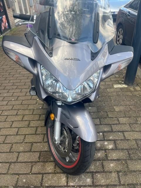 Honda Pan European ST 1300 BESCHIKBAAR TOT 14 APRIL