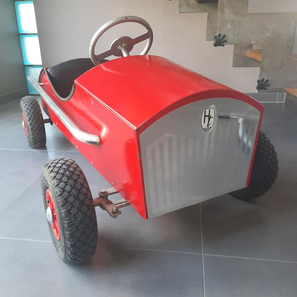 Vintage trapauto, Antiek en Kunst, Antiek | Speelgoed, Ophalen