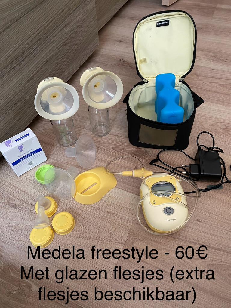 Medela freestyle dubbele kolf, Kinderen en Baby's, Babyvoeding en Toebehoren, Gebruikt, Borstkolf, Ophalen