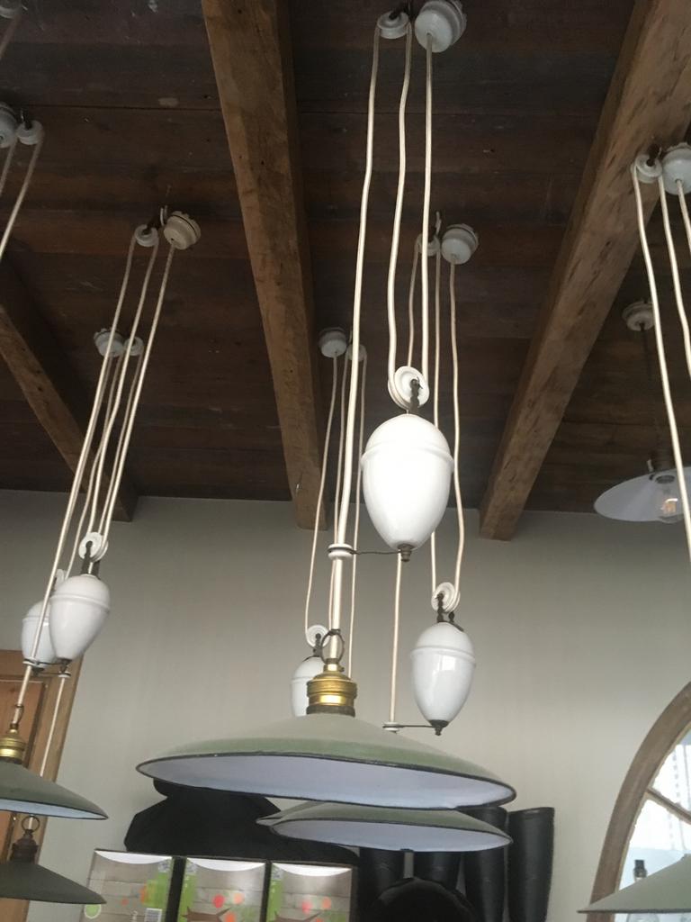 Emaille lusters, Ophalen, Gebruikt