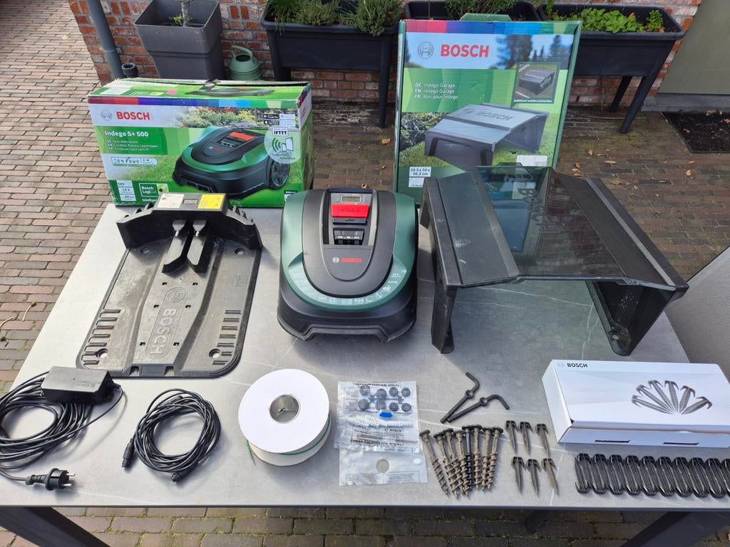 Bosch Indego S+500 robotmaaier, Jardin & Terrasse, Tondeuses robotisées, Enlèvement