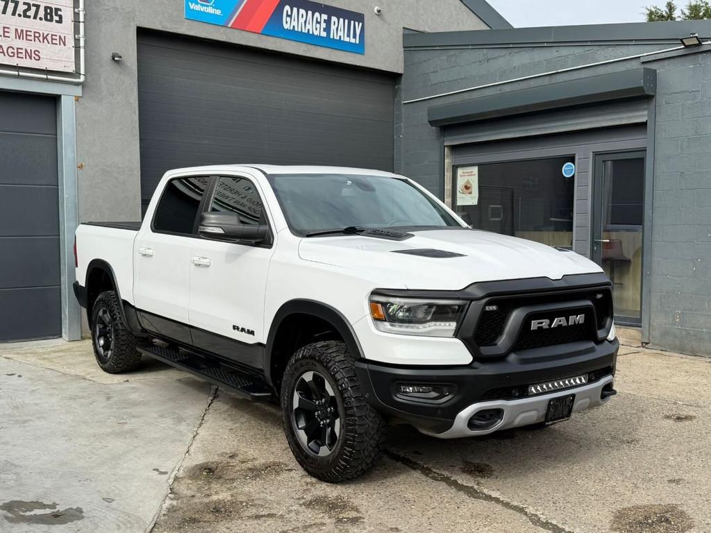 Dodge Ram 1500 4X4 Rebel €36.360 excl. BTW (bj 2019), Auto's, Automaat, Gebruikt, 295 kW, Parkeersensor