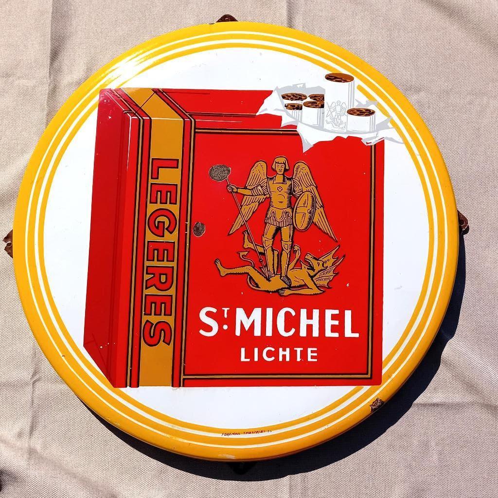 Emaille reclamebord sigaretten St Michel 1954, Verzamelen, Merken en Reclamevoorwerpen, Ophalen of Verzenden, Zo goed als nieuw