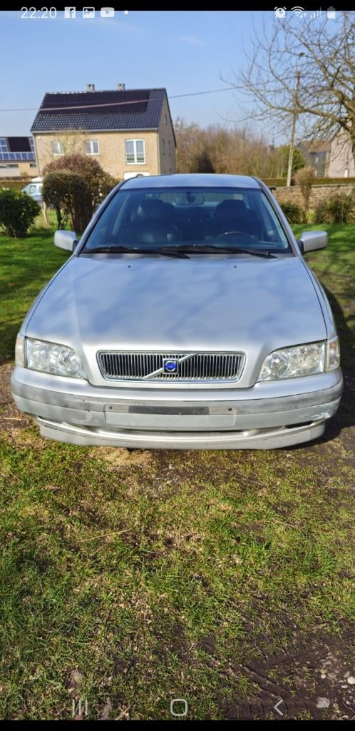 Volvo V40, Cuir, Achat, 4 portes, Boîte manuelle