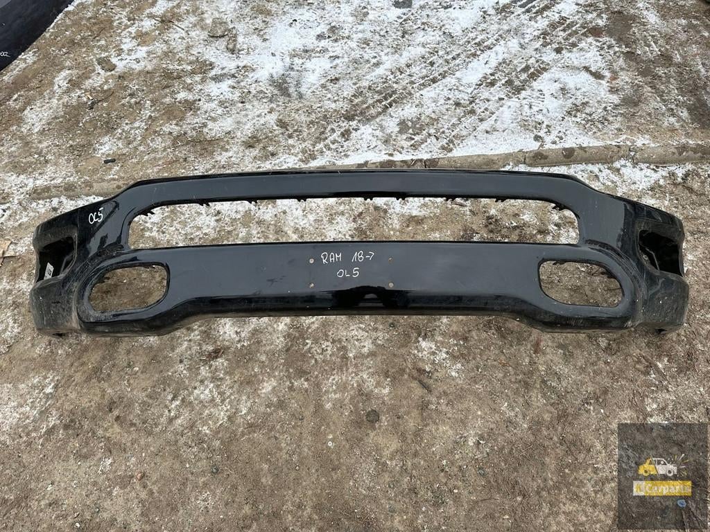 Dodge Ram V 18- voorbumper, Auto-onderdelen, Carrosserie, Bumper, Dodge, Gebruikt