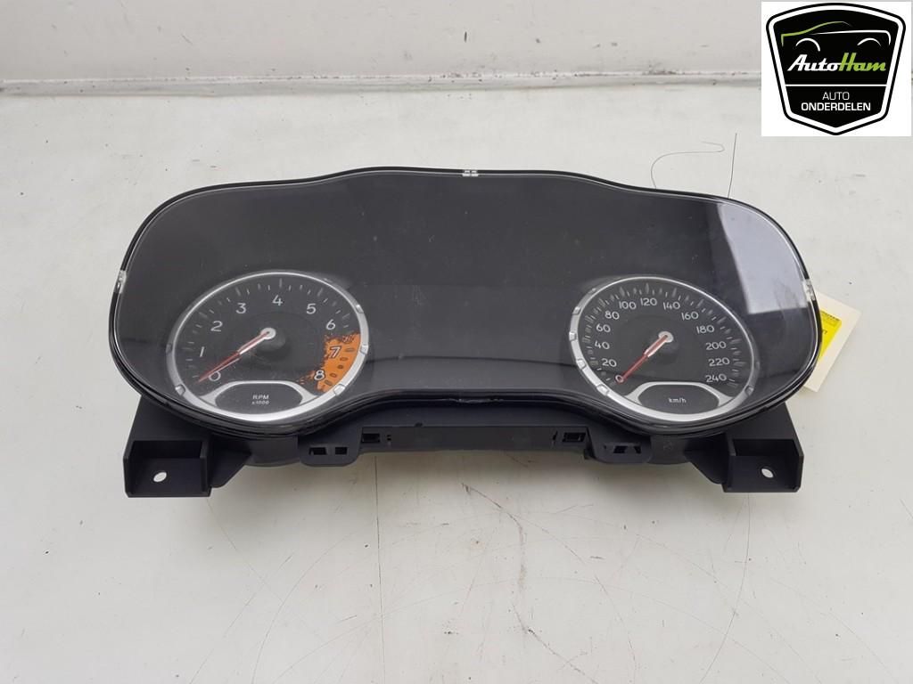 COCKPIT Renegade (BU) (|07356189620|735618962|735675548|), Gebruikt, Jeep