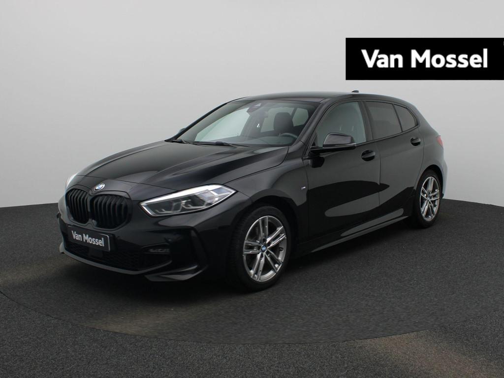 BMW 1 Reeks Hatch M-Pakket 116iA (80 kW), Auto's, Gebruikt, Zwart, 5 zetels, 3 cilinders