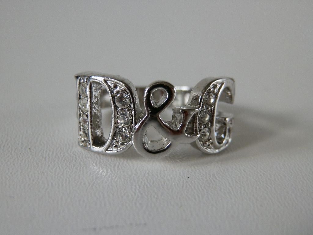 D&G ring., Met kristal, Ophalen of Verzenden, Zo goed als nieuw, Dame of Heer