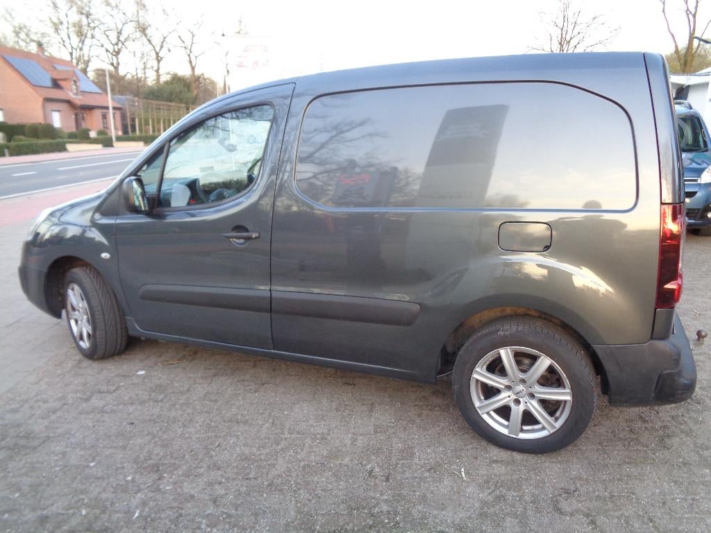 citroen berloingo lichte vracht euro 6b, Auto's, Citroën, Voorwielaandrijving, 4 cilinders, 1590 cc, Elektrische ramen