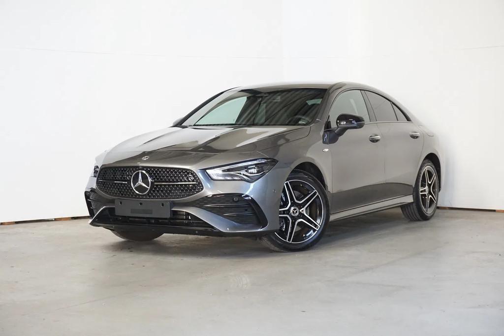 Mercedes-Benz CLA-Klasse 250 e - AMG - BURMESTER SURROUND -, Auto's, Automaat, Gebruikt, Bedrijf, 5 deurs