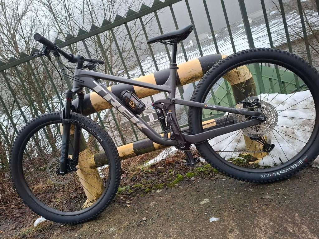 VTT  tout  suspendu Trek  1500 euro  à discuter, VTT tout suspendu, Enlèvement, Trek