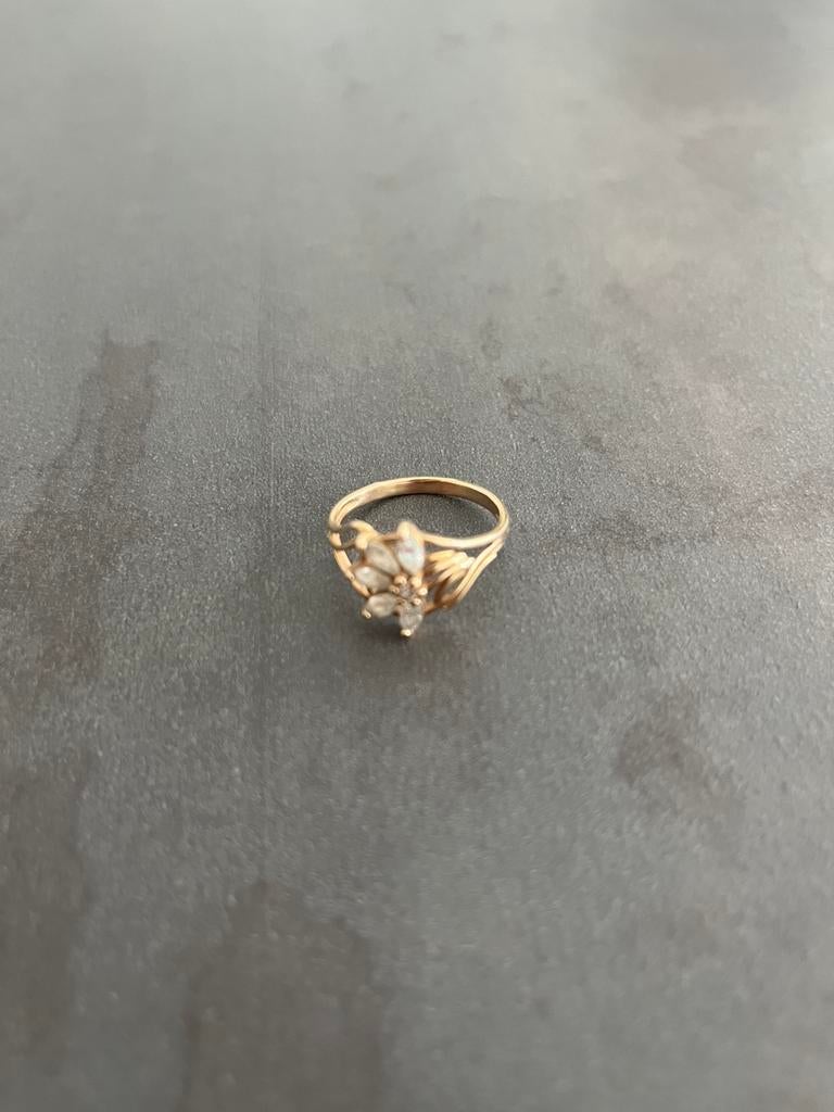 Gouden ring, Ophalen, Zo goed als nieuw, 17 tot 18, Dame