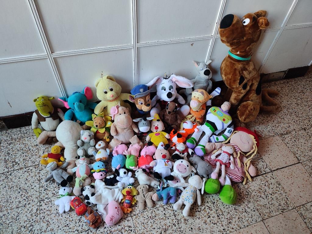Lot 44 Peluches divers, Enfants & Bébés, Enlèvement ou Envoi