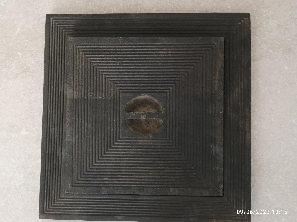 COUVERCLE DE VISITE EN FONTE OU DURALUMIN, Bricolage & Construction, Métaux, Neuf, Enlèvement