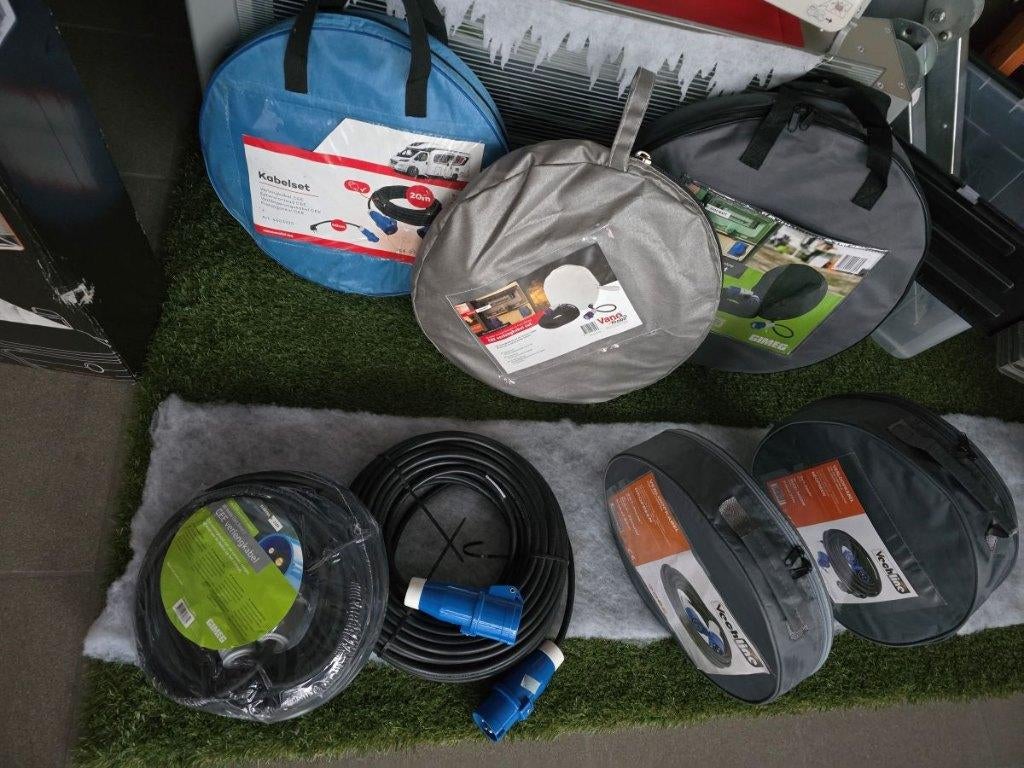CEE verlengkabel 3x1,5mm - 20m en 25m + verloop + opbergzak, Caravans en Kamperen, Caravanaccessoires, Ophalen