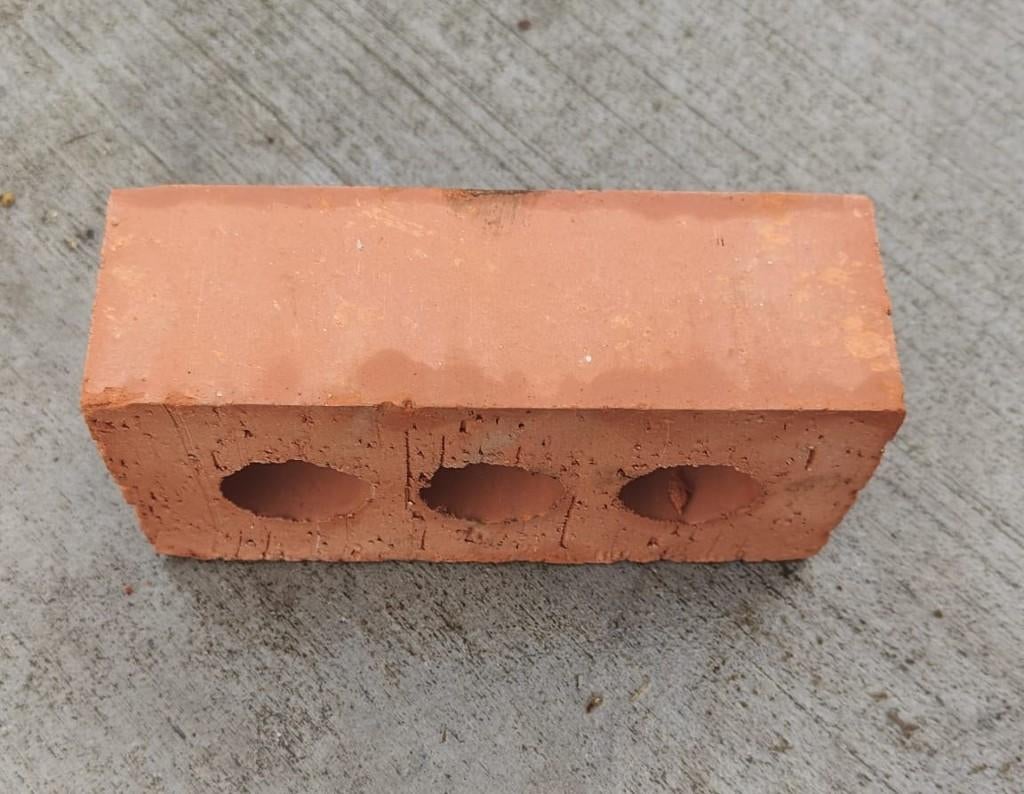 Pierre à machine rouge lisse Foreman Farmers, Bricolage & Construction, Enlèvement ou Envoi, Neuf, Briques