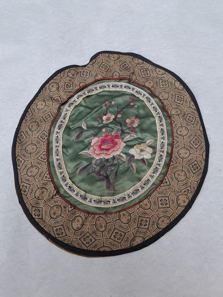 écharpe brodée chinoise, Enlèvement ou Envoi