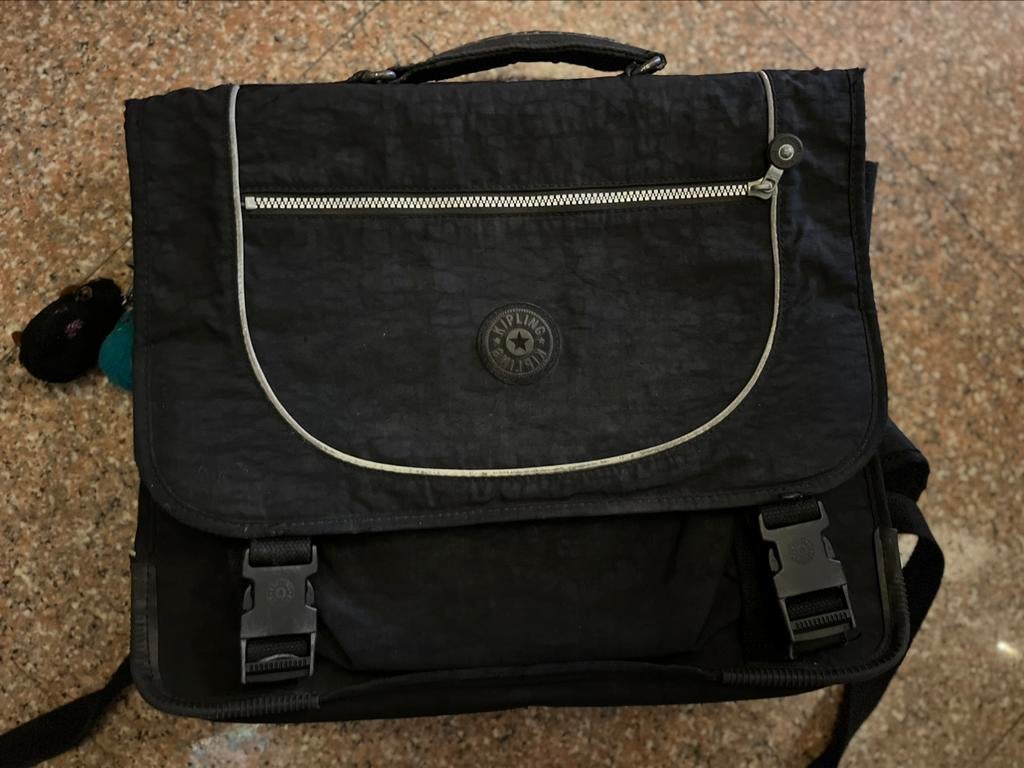 Cartable Kipling bleu foncé, Bijoux, Sacs & Beauté, Sacs | Cartables, Enlèvement ou Envoi, Bleu, Porte-documents ou Cartable