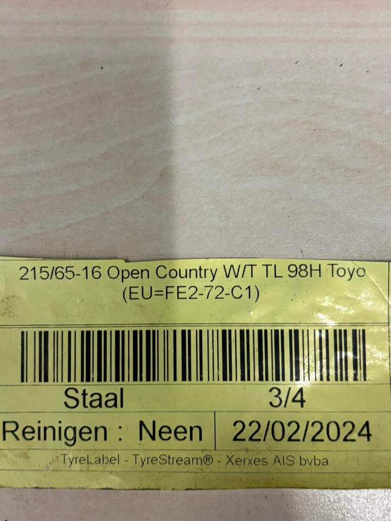 Pneus hiver Toyo 16 pouces, Autos : Pièces & Accessoires, Pneus & Jantes, Pneus et Jantes, 16 pouces, Véhicule utilitaire, Enlèvement