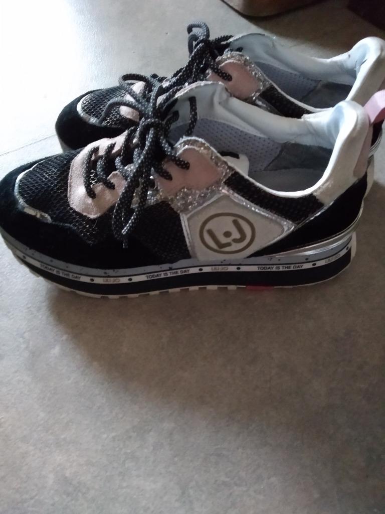 Baskets femme lui jo, Sports & Fitness, Basket, Enlèvement ou Envoi, Utilisé, Chaussures