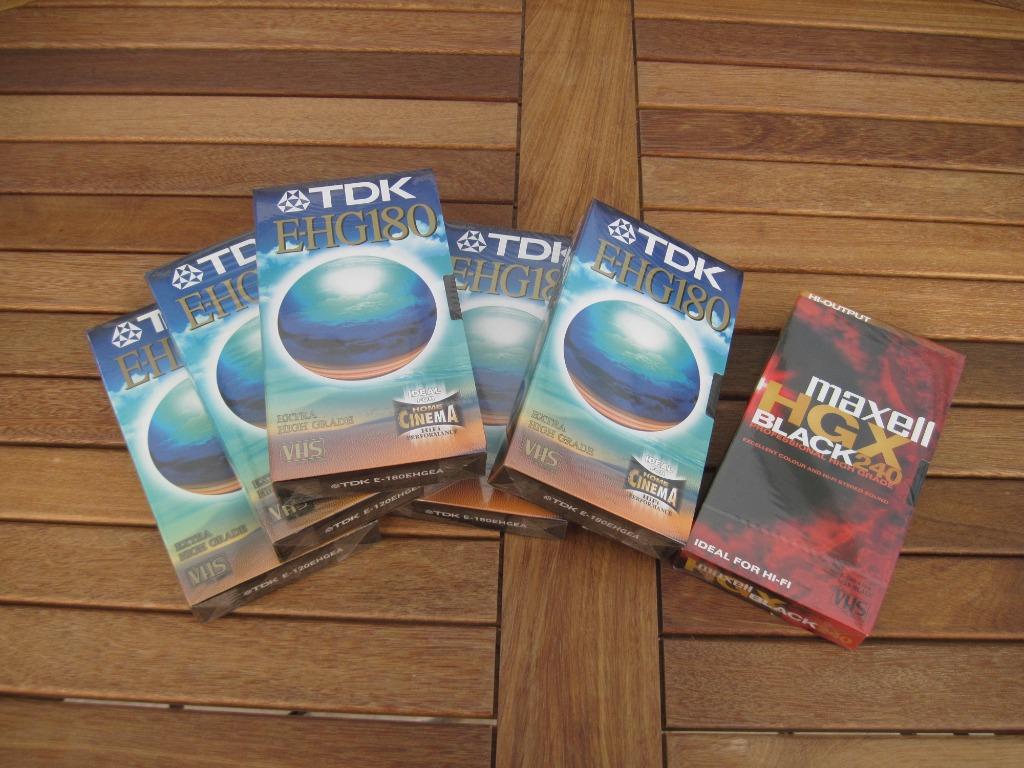 CASSETTES VHS hifi, Cd's en Dvd's, Cassettebandjes, Nieuw in verpakking, Onbespeeld, 2 t/m 25 bandjes, Ophalen of Verzenden