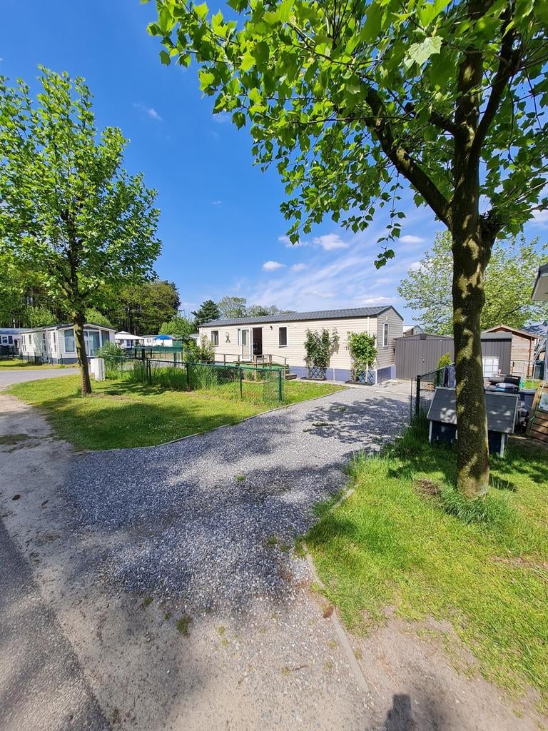 Atlas Onyx 12 x 3.8 m