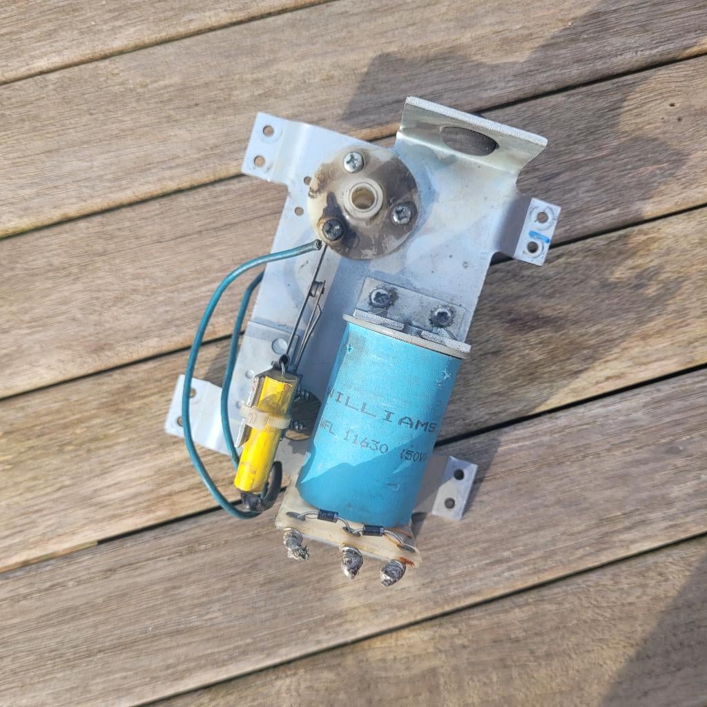 Gottlieb platine batteur avec bobine, Collections, Machines | Flipper (jeu), Pièces ou Jeu en panne, Enlèvement ou Envoi, Gottlieb