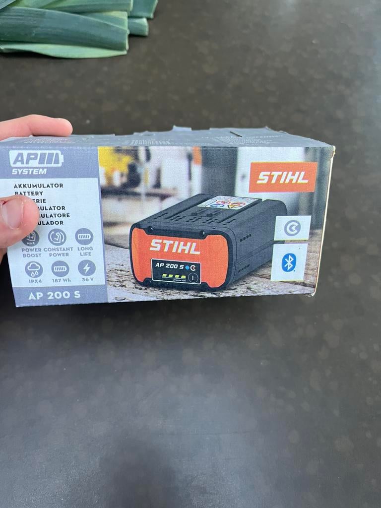 Stihl accu ap 200, Jardin & Terrasse, Enlèvement, Neuf, Batterie, Stihl